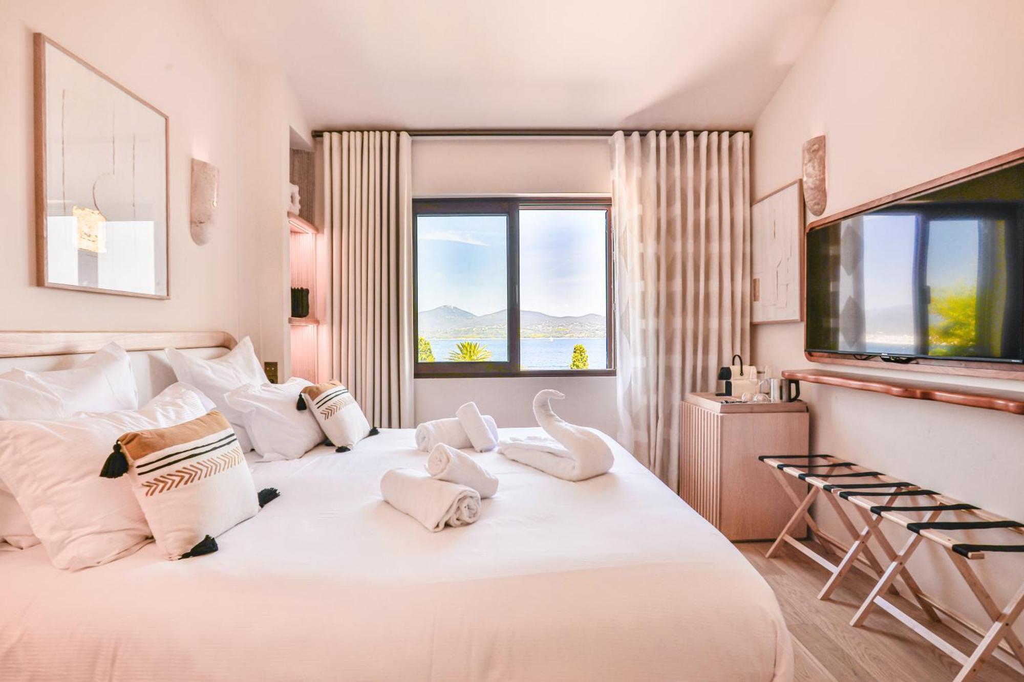 Tinah Saint-Tropez Hotel Buitenkant foto