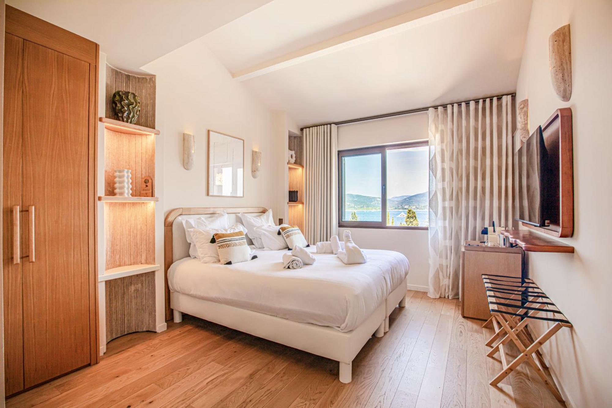 Tinah Saint-Tropez Hotel Buitenkant foto