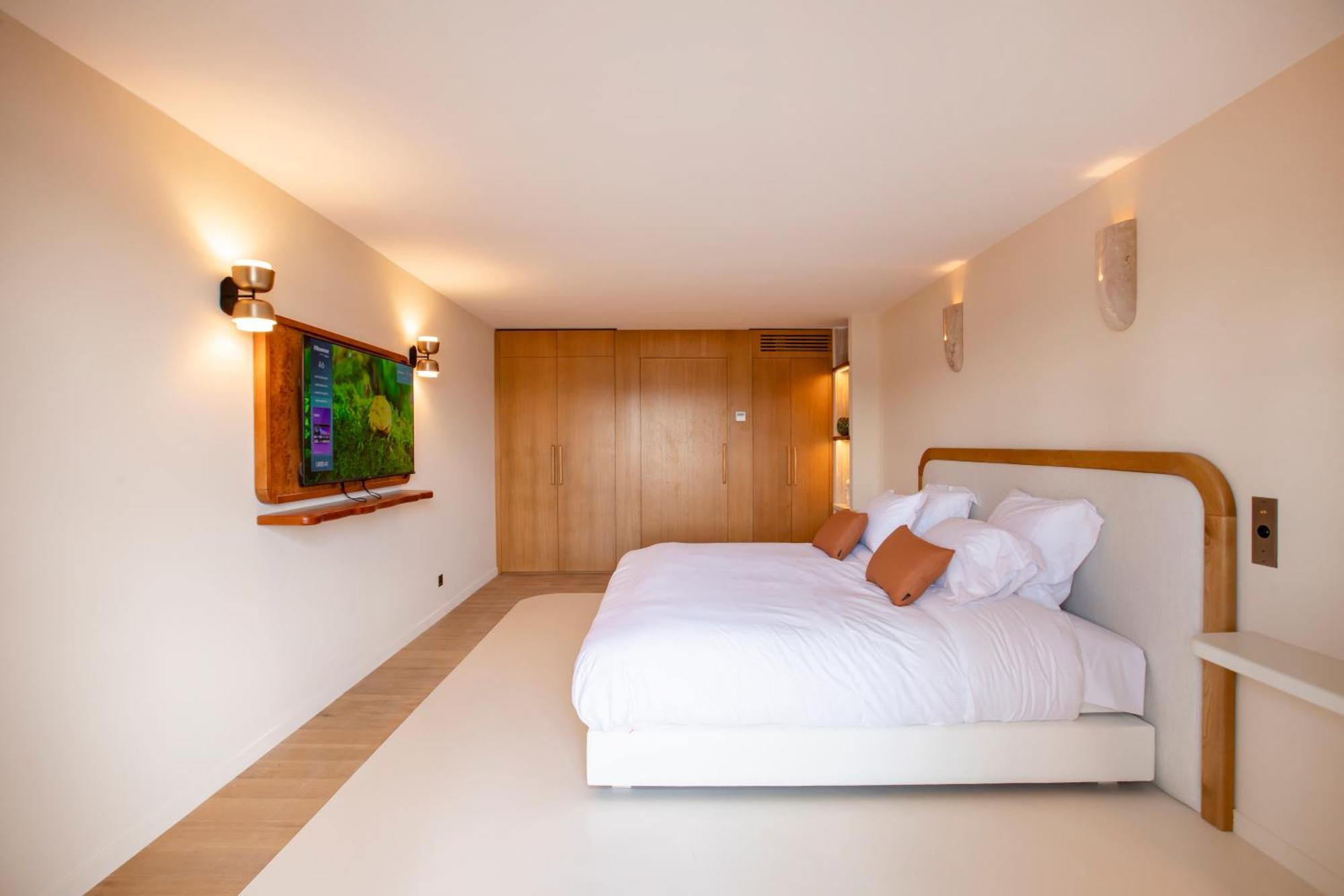Tinah Saint-Tropez Hotel Buitenkant foto