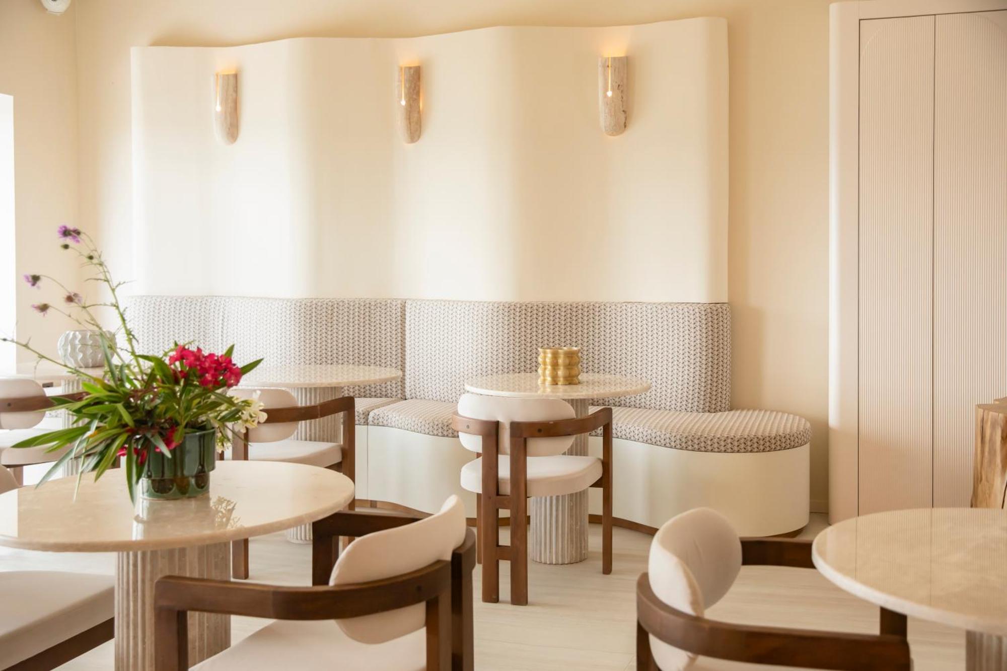 Tinah Saint-Tropez Hotel Buitenkant foto
