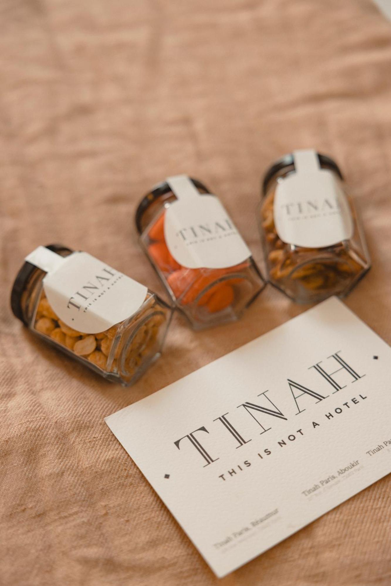 Tinah Saint-Tropez Hotel Buitenkant foto